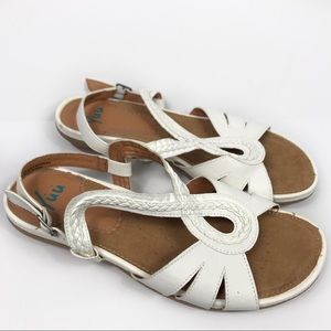 Yuu sandals white Clearance